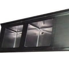 VRH DVODELNOG SUDOPERA SA RADNOM POVRŠINOM